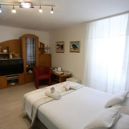 Private In The Center Of ספליט