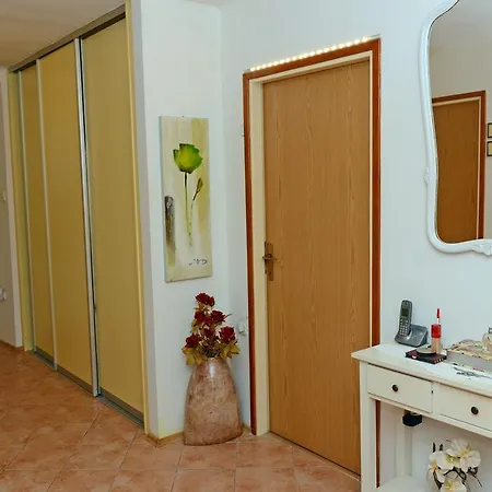 Konukevi Private In The Center Of Split