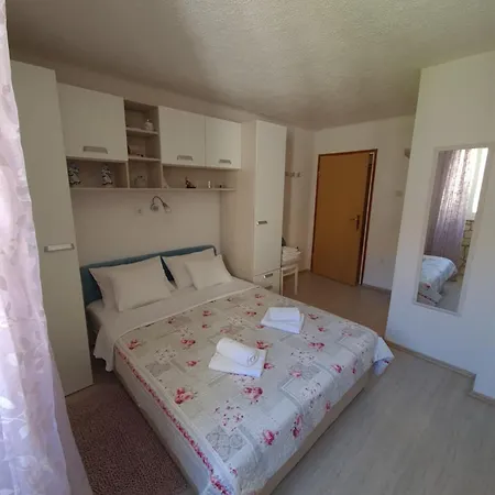 Private In The Center Of Casa de hóspedes Split